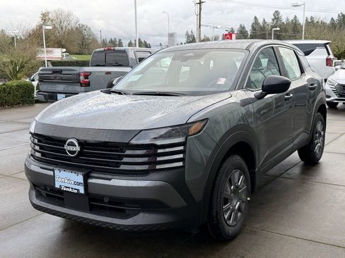 New 2026 Nissan Kicks S image 4