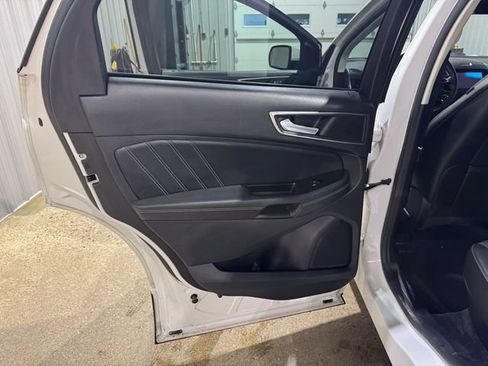 Used 2015 Ford Edge Sport w/ Equipment Group 401A AWD/4WD image 19