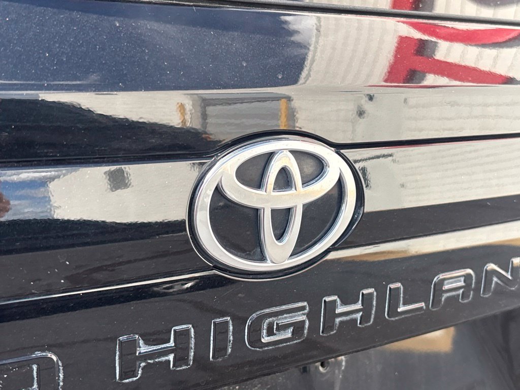 Used 2025 Toyota Grand Highlander FWD image 37