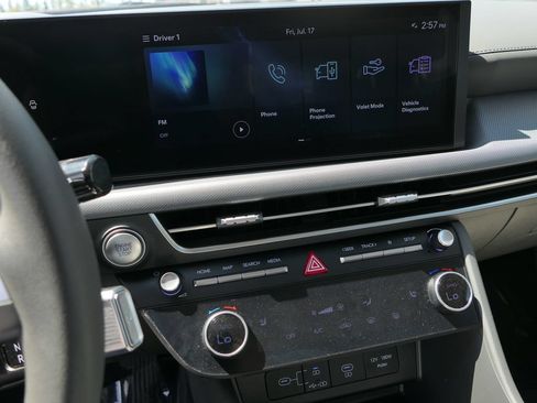 Certified 2025 Hyundai Sonata SEL FWD image 20