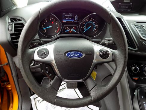 Used 2016 Ford Escape SE image 20