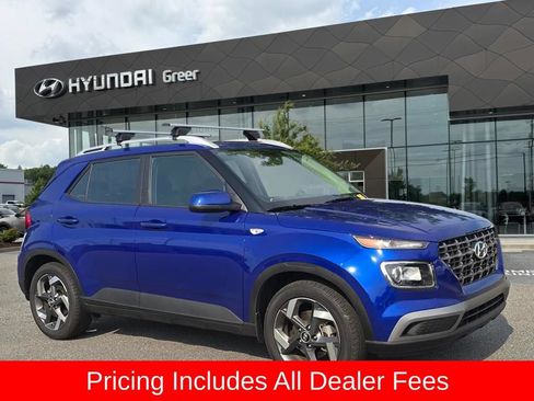 Certified 2025 Hyundai Venue SEL FWD image 1