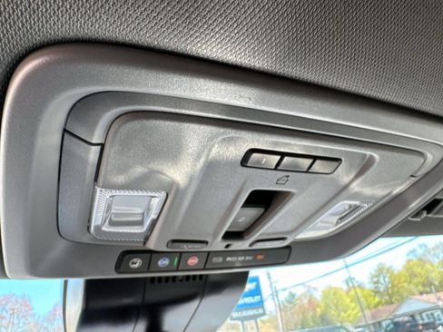 New 2025 Chevrolet Silverado 1500 LT w/ Leather Package image 21