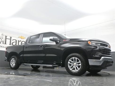 New 2026 Chevrolet Silverado 1500 LT image 2