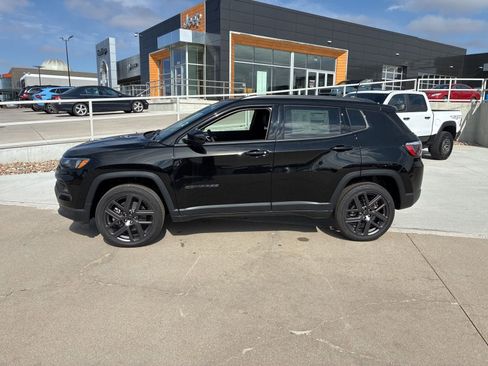 New 2026 Jeep Compass Latitude w/ Sun and Sound Group AWD/4WD image 2