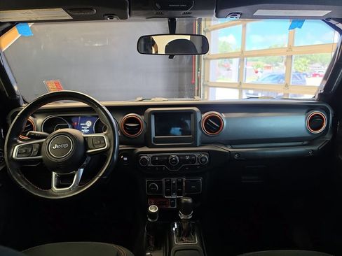 Used 2021 Jeep Gladiator Mojave AWD/4WD image 18