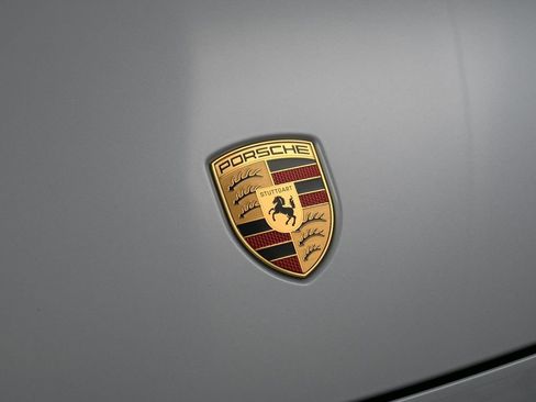 New 2026 Porsche Macan 4 Electric AWD/4WD image 13