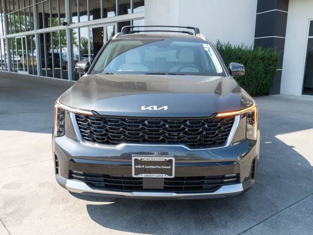 Certified 2026 Kia Sorento EX AWD/4WD image 2