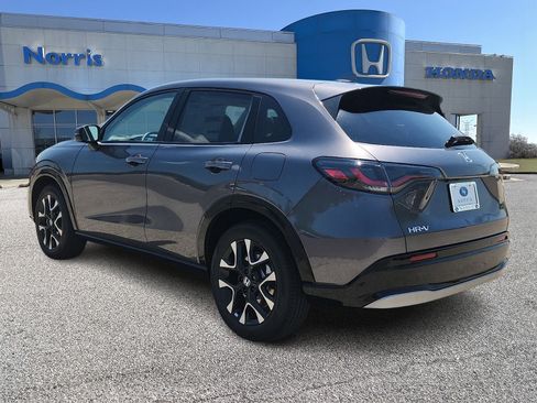 New 2026 Honda HR-V EX-L image 3