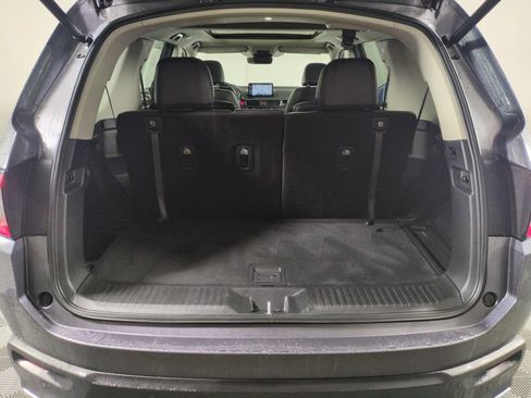 Certified 2025 Honda Pilot Touring image 27