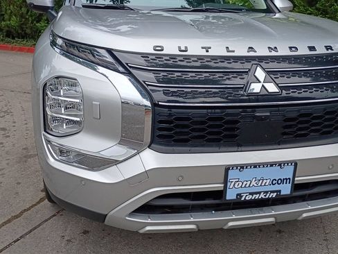 Used 2023 Mitsubishi Outlander SE AWD/4WD image 11