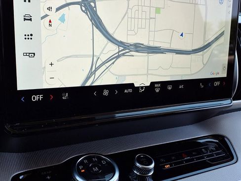 New 2025 Ford Expedition Max Active image 11