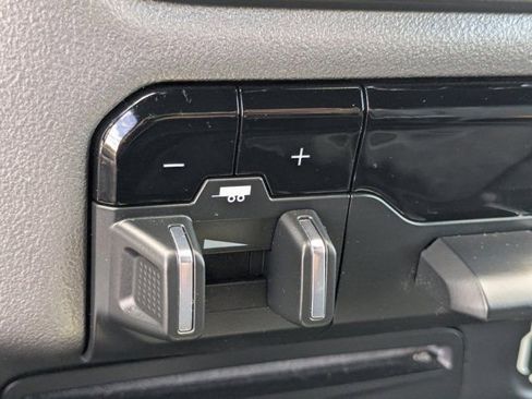 Used 2019 RAM 1500 Big Horn RWD image 22