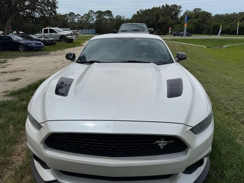 Used 2017 Ford Mustang GT Premium w/ Equipment Group 401A RWD image 2