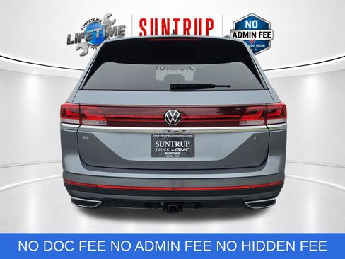 Used 2024 Volkswagen Atlas SE AWD/4WD image 4