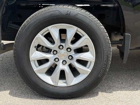 Used 2023 Chevrolet Silverado 1500 Custom AWD/4WD image 12