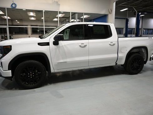New 2026 GMC Sierra 1500 Elevation image 8