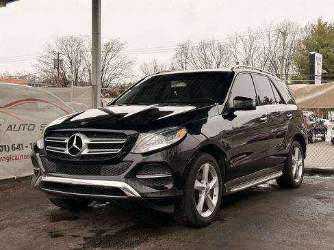 Used 2017 Mercedes-Benz GLE 350 GLE 350 4MATIC Sport Utility 4 image 3