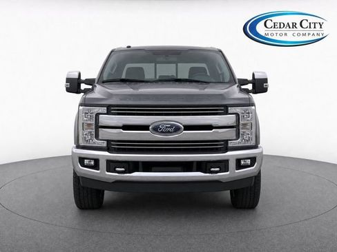 Used 2017 Ford F250 Lariat w/ Lariat Ultimate Package AWD/4WD image 5