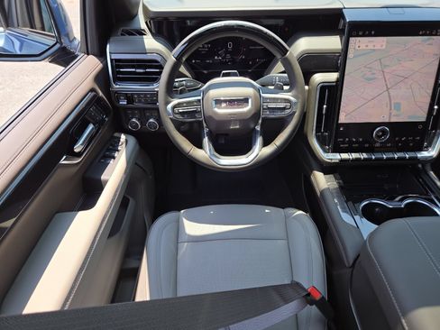 New 2026 GMC Yukon XL Elevation w/ Elevation Premium Package AWD/4WD image 33