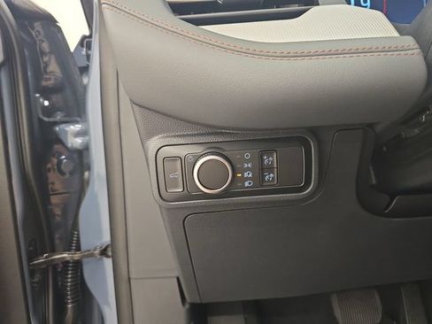 New 2026 Ford Explorer Active AWD/4WD image 38