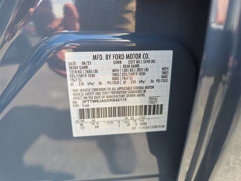 New 2025 Ford Maverick XLT w/ XLT Luxury Package image 28