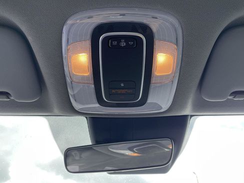 Used 2021 Hyundai Elantra SEL FWD image 12