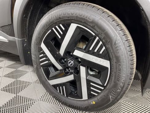 New 2026 Nissan Kicks SV w/ SV Premium Package image 14