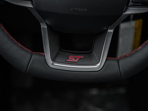 New 2026 Ford Explorer ST w/ Sun And Sound Package image 33