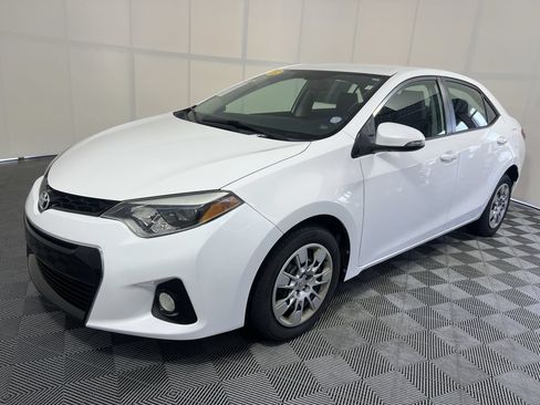 Used 2015 Toyota Corolla S FWD image 9