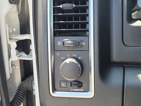 Used 2024 RAM 1500 Classic Warlock AWD/4WD image 27