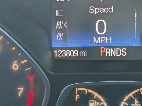 Used 2017 Ford Escape SE image 26