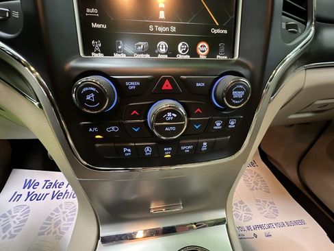 Used 2017 Jeep Grand Cherokee Limited w/ Luxury Group II RWD image 24