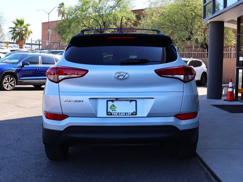 Used 2017 Hyundai Tucson SE w/ SE Popular Package 02 FWD image 11