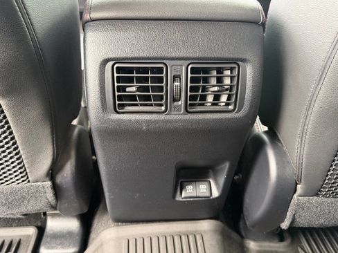 Used 2020 Toyota 4Runner Venture w/ Moonroof Package AWD/4WD image 21