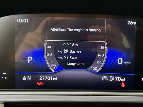 Used 2025 Volkswagen Taos SE FWD image 19