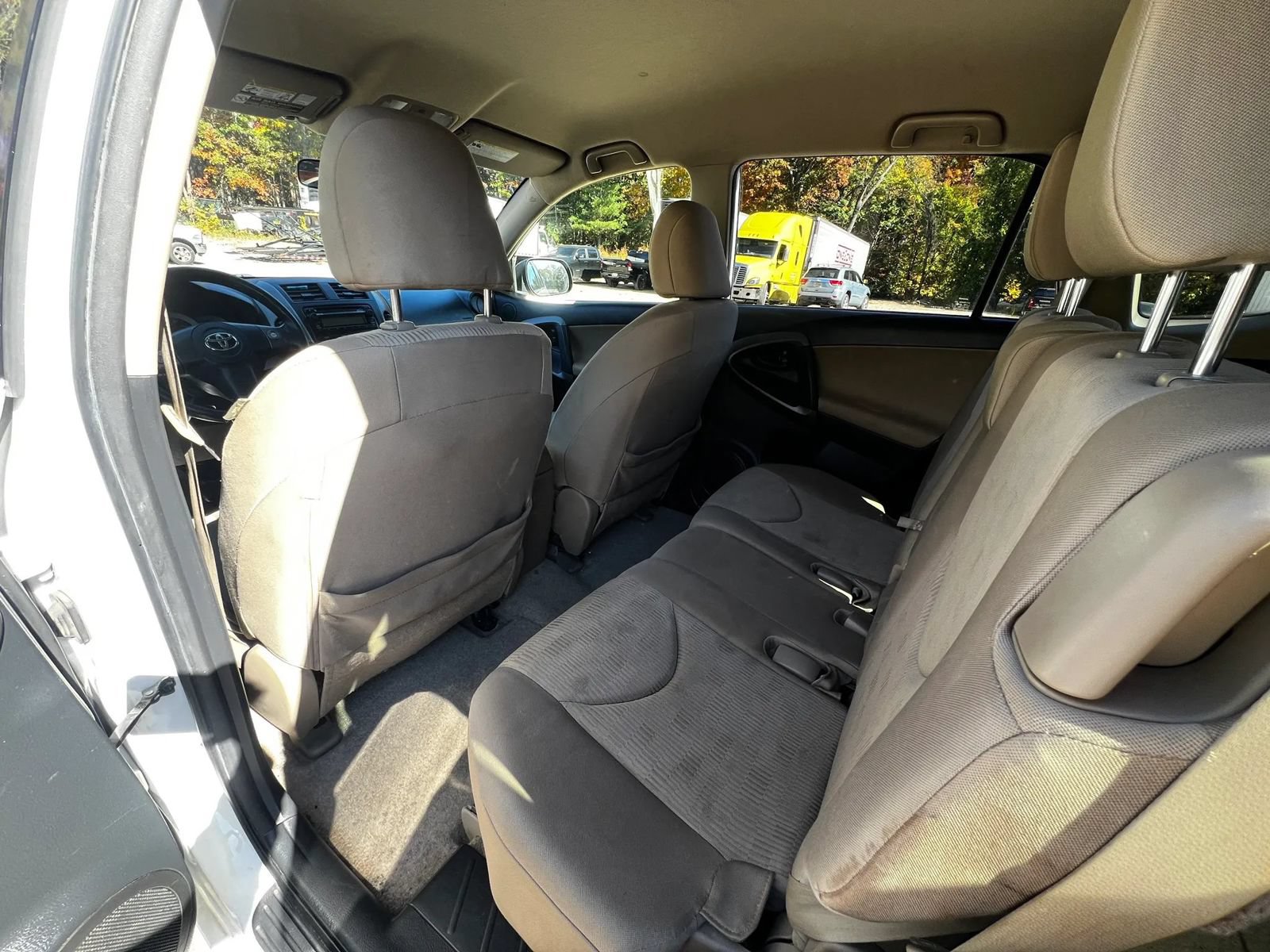 Used 2012 Toyota RAV4 4WD w/ Value Pkg image 10