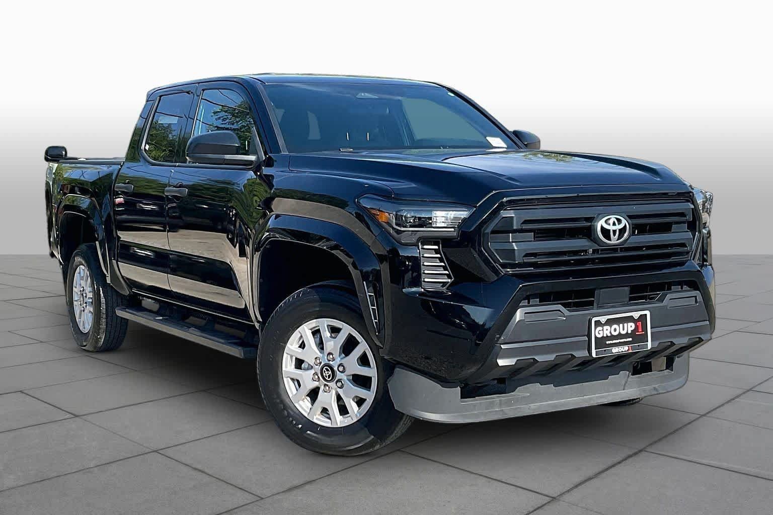 Used 2024 Toyota Tacoma SR RWD image 3
