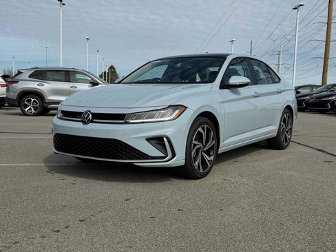 New 2026 Volkswagen Jetta SEL image 1
