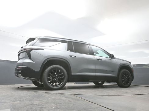New 2026 Chevrolet Traverse LT w/ Midnight/Sport Edition image 43