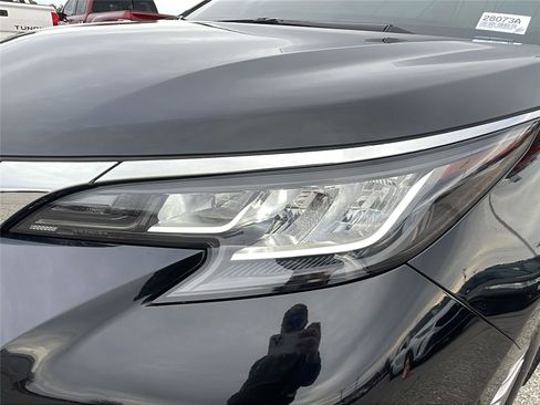 Used 2023 Toyota Sienna LE image 10