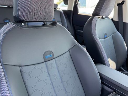 Used 2025 MINI Cooper Countryman S image 7