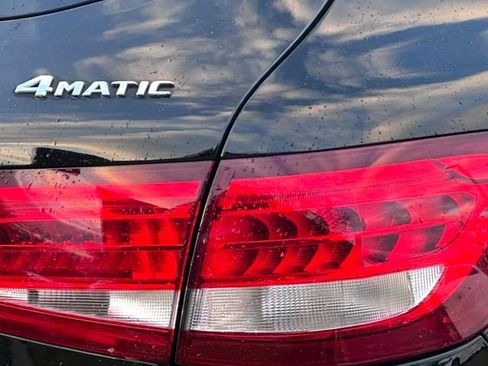 Certified 2017 Mercedes-Benz GLC 300 4MATIC image 12