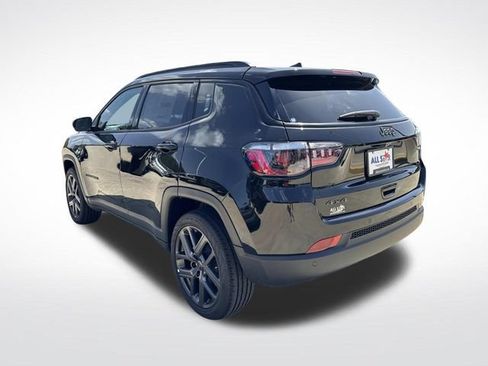 New 2026 Jeep Compass Limited w/ Sun, Sound & Navigation Group AWD/4WD image 6