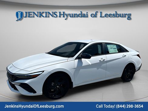 New 2026 Hyundai Elantra Sport FWD image 14