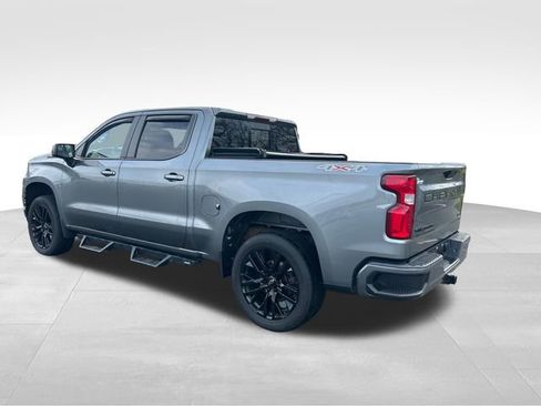 Used 2021 Chevrolet Silverado 1500 RST w/ Convenience Package II image 3