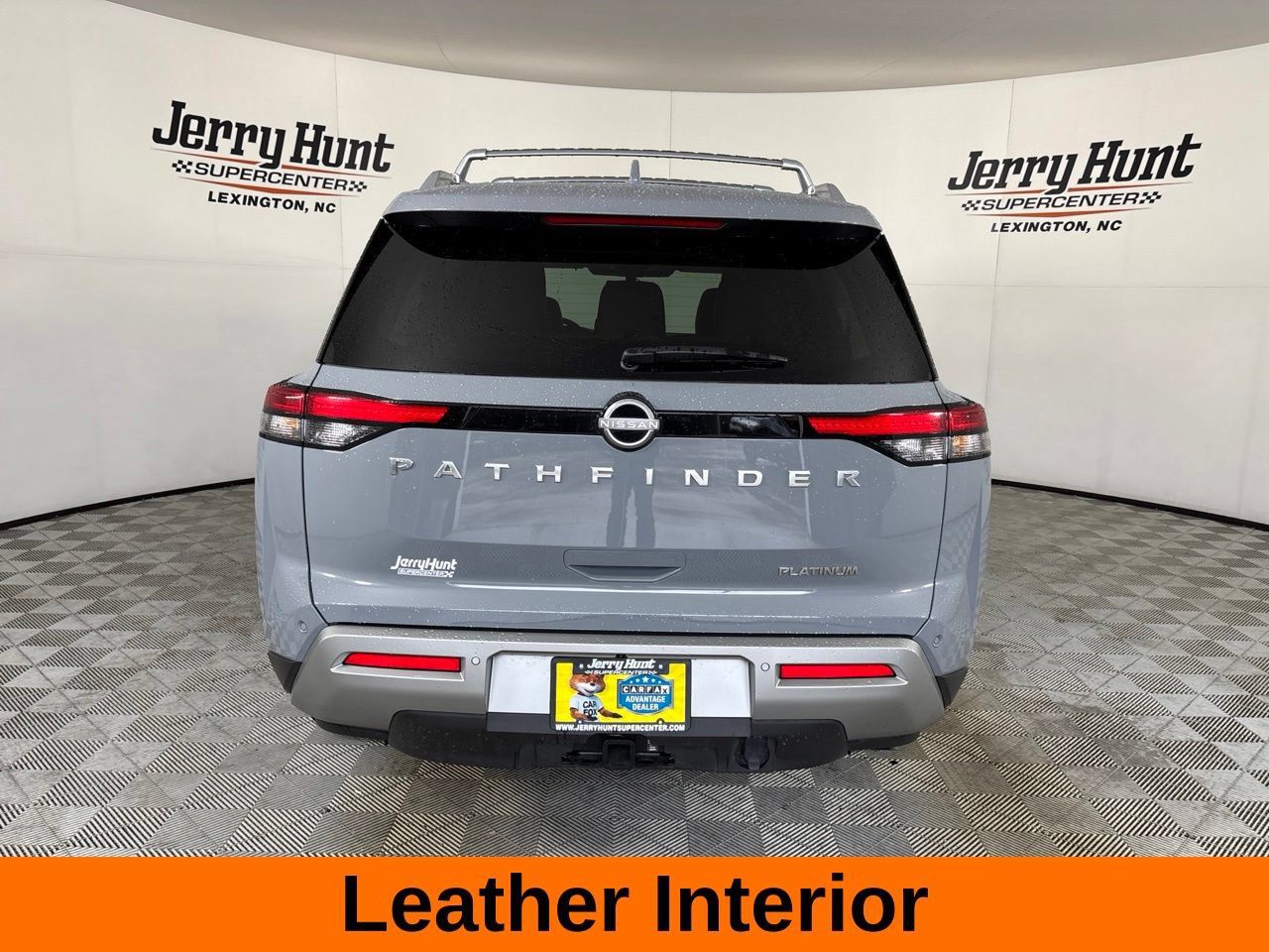 Used 2025 Nissan Pathfinder Platinum w/ Cargo Package FWD image 7