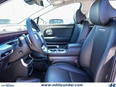 New 2026 Hyundai Ioniq 9 Limited AWD/4WD image 19
