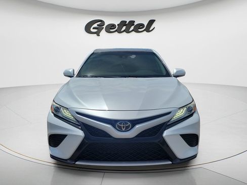Used 2020 Toyota Camry XSE FWD image 2