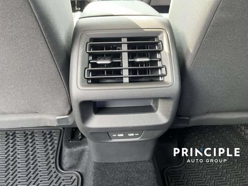 Used 2026 Volkswagen Tiguan S FWD image 25